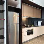 Scarletz Klcc By Starwood Lux